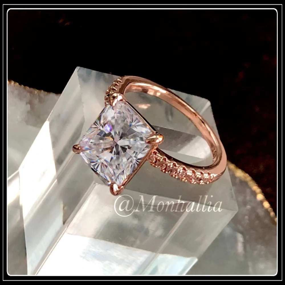 NEW SIMULATED DIAMOND EMERALD CUT PRINCESS ROSE GOLD RING - Picture 4 of 6